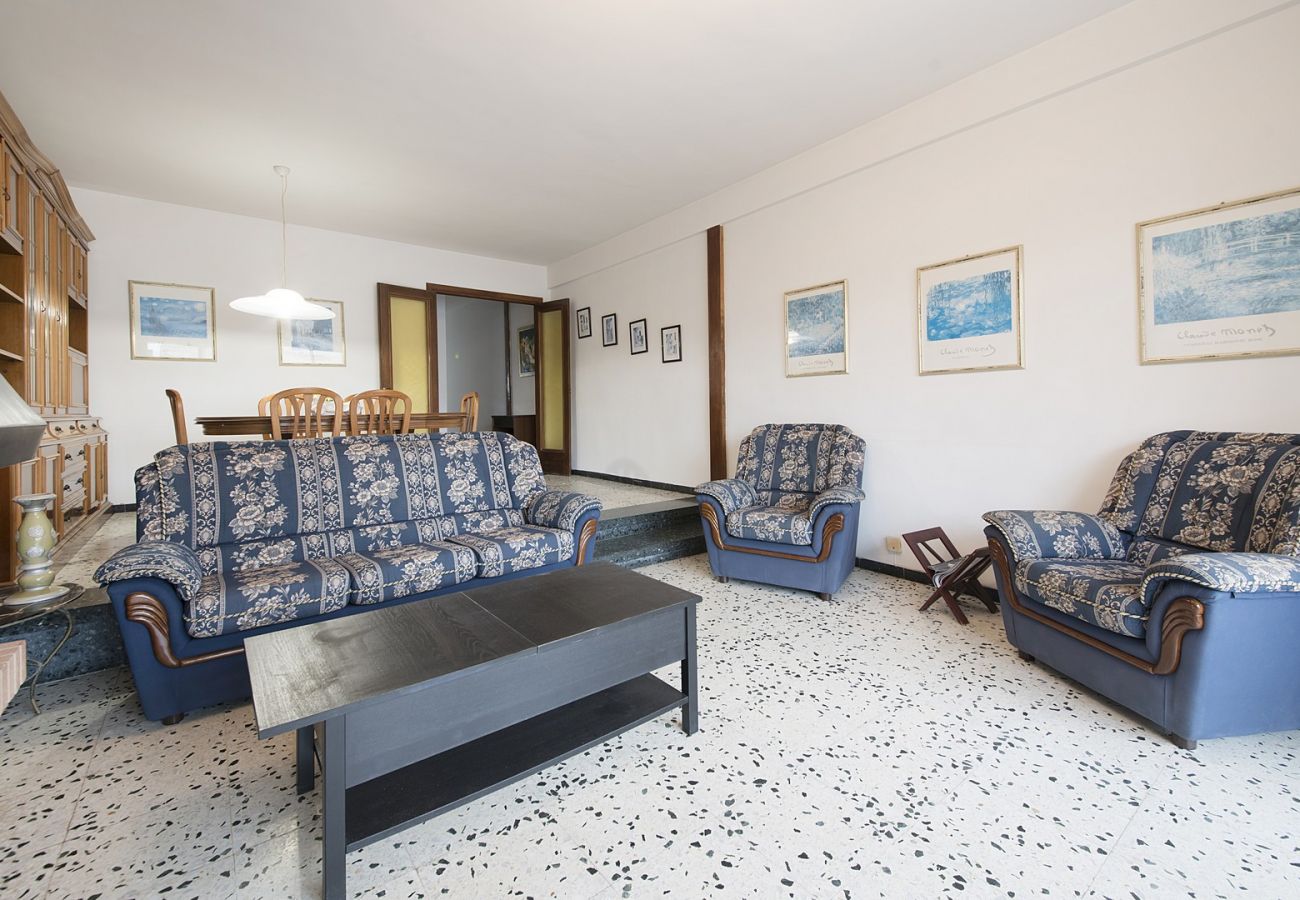 Apartamento en Calafell - R28 - APART. MONTSERRAT, 11 3º