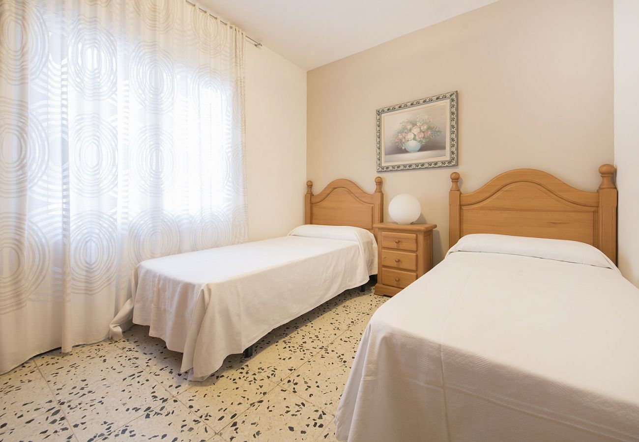 Apartamento en Calafell - R28 - APART. MONTSERRAT, 11 3º