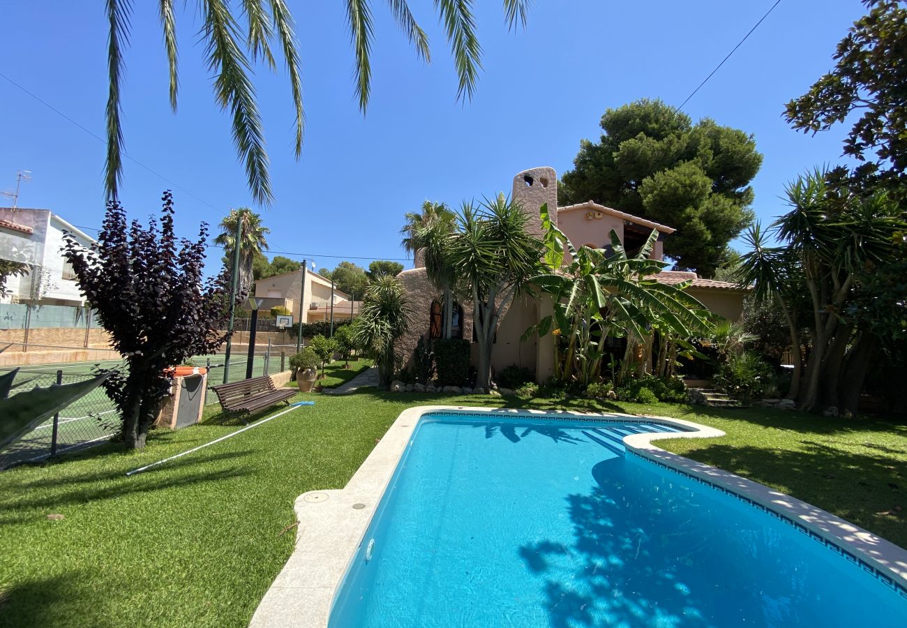 Villa en Segur de Calafell - R84 - CASA TENIS PRATS