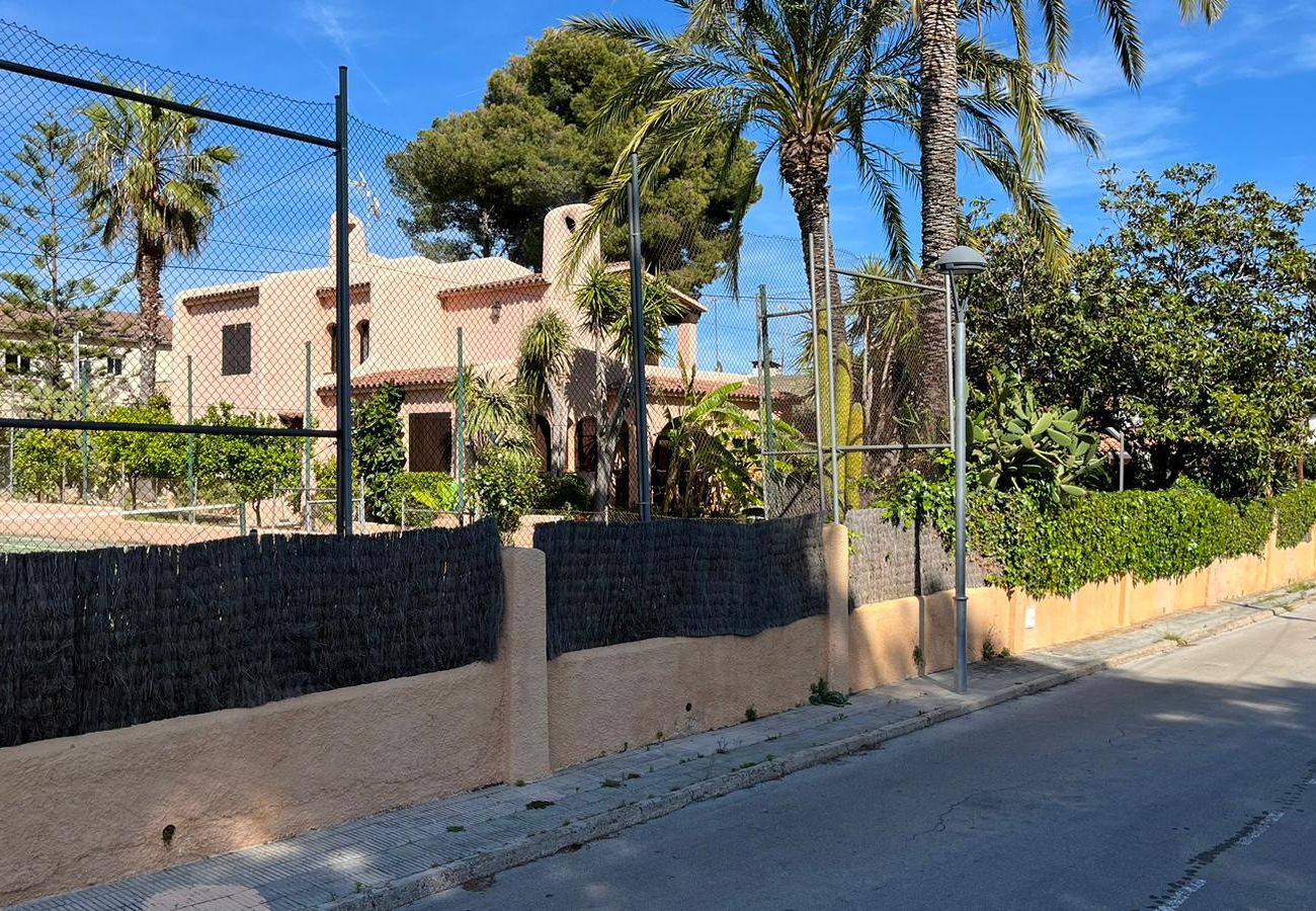 Villa en Segur de Calafell - R84 - CASA TENIS PRATS