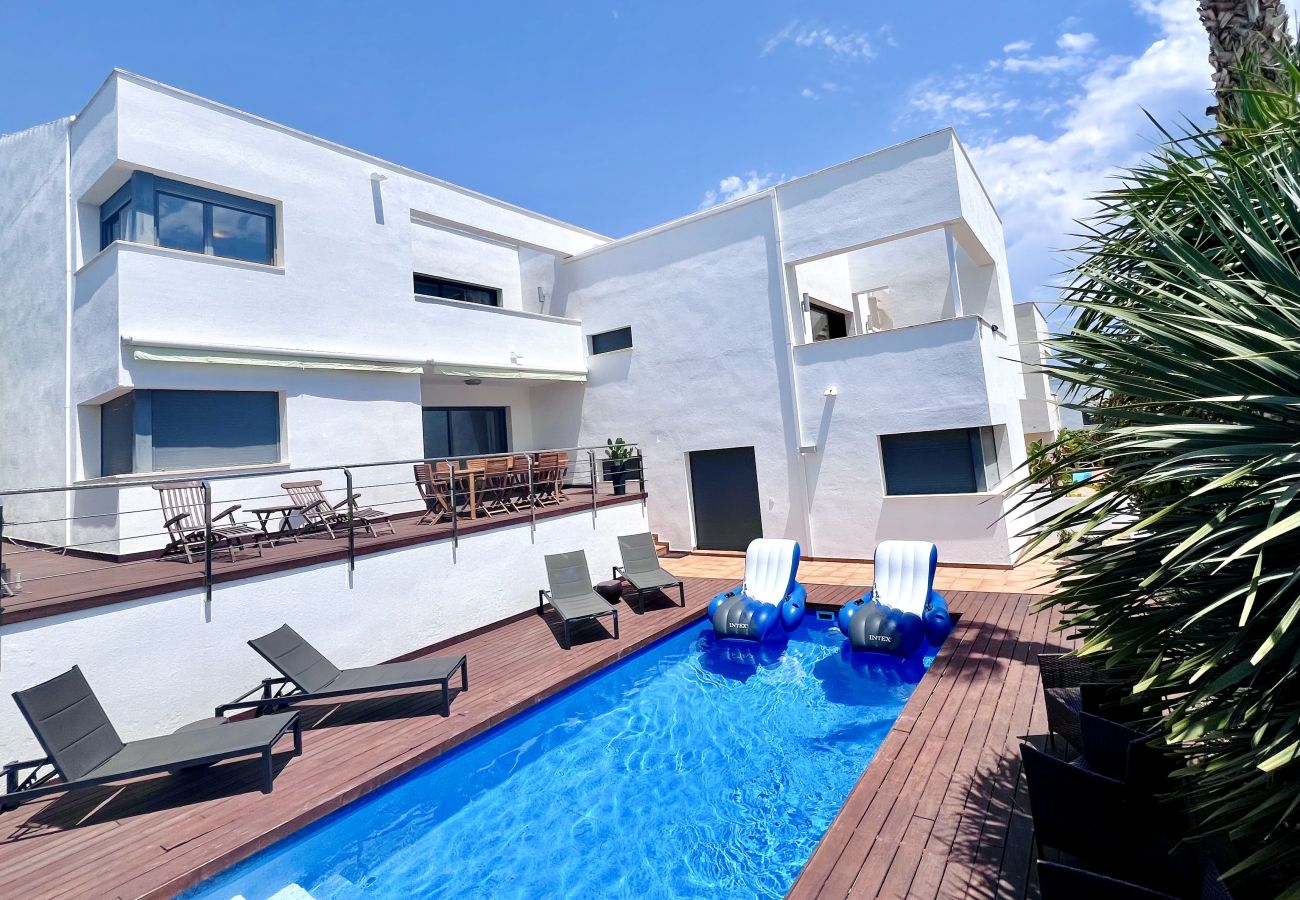 Villa en Calafell - R64 - CASA BROWN