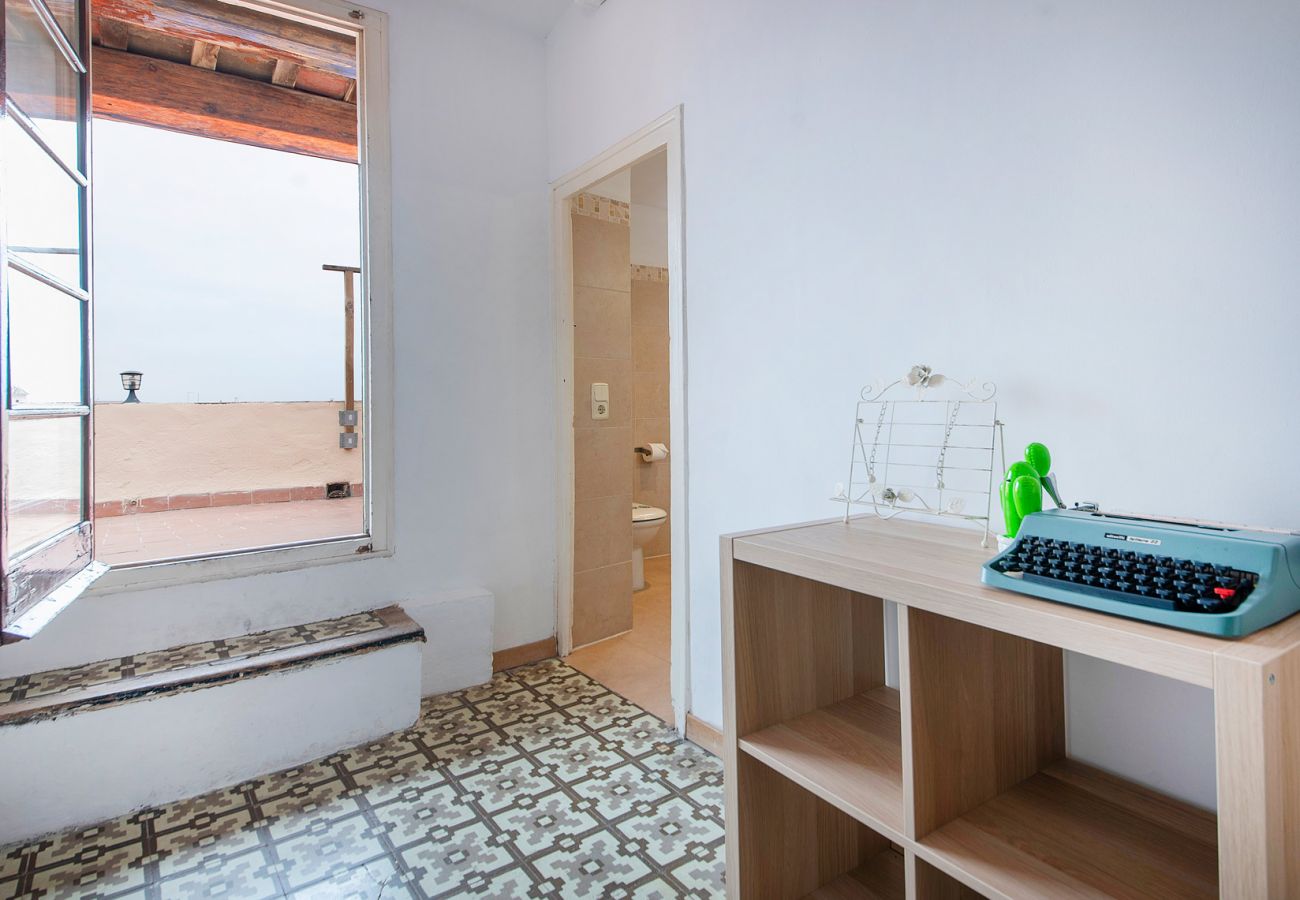 Apartamento en Tarragona - TH113-Attic-La-Nau con Vistas al Mar y Terraza en 