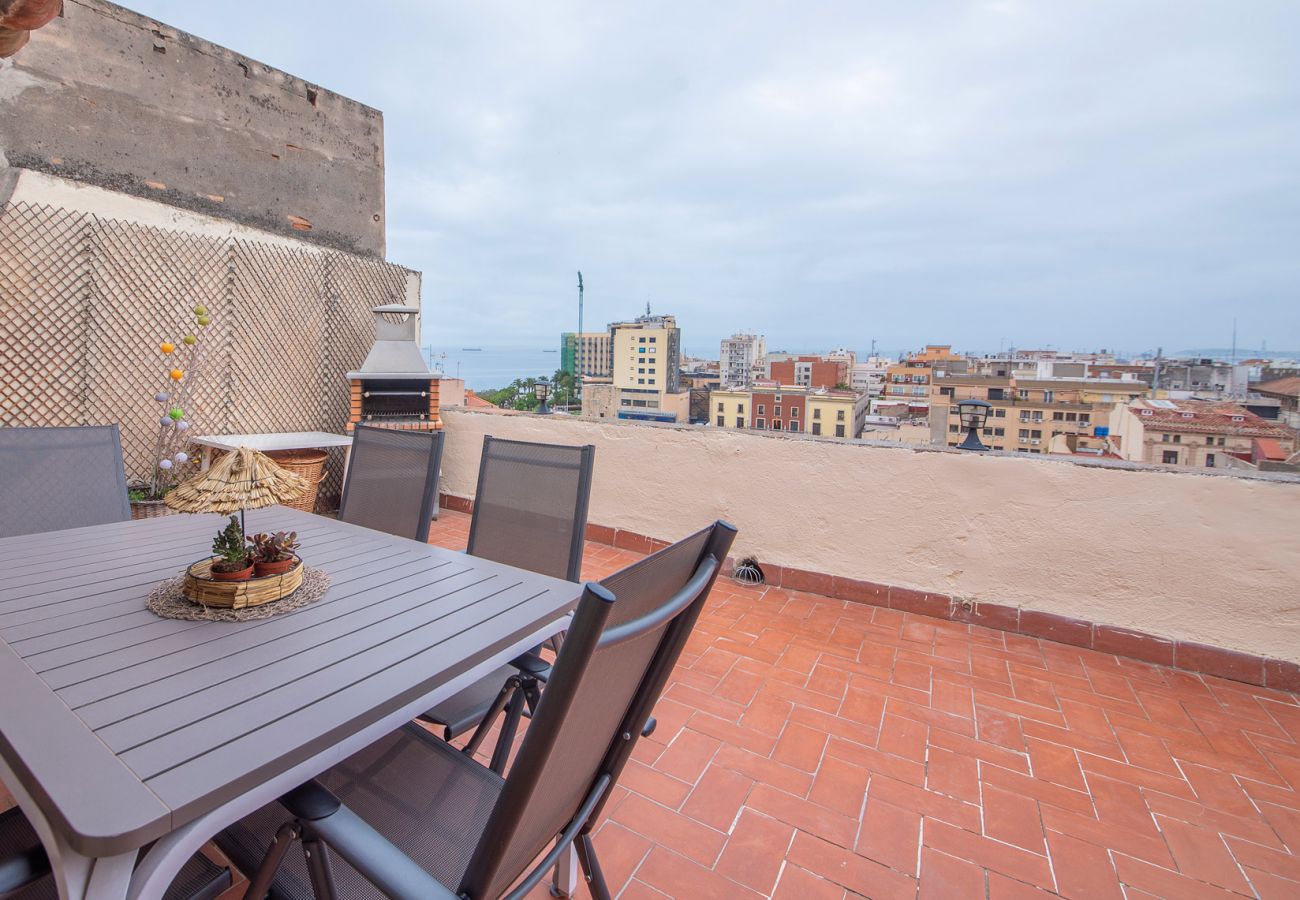 Apartamento en Tarragona - TH113-Attic-La-Nau con Vistas al Mar y Terraza en 