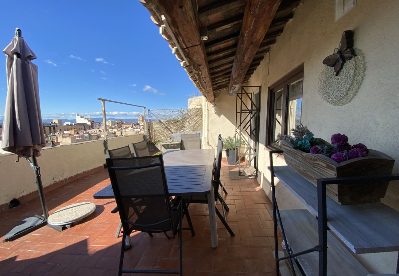 Apartamento en Tarragona - TH113-Attic-La-Nau con Vistas al Mar y Terraza en 