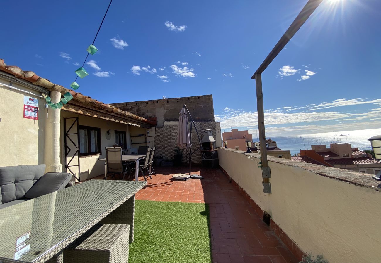 Apartamento en Tarragona - TH113-Attic-La-Nau con Vistas al Mar y Terraza en 