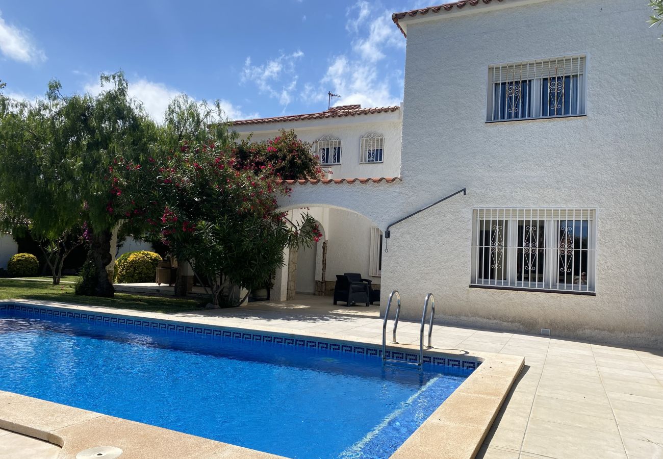 Villa en Cambrils - TH11-Villa con Encanto y Piscina Privada 