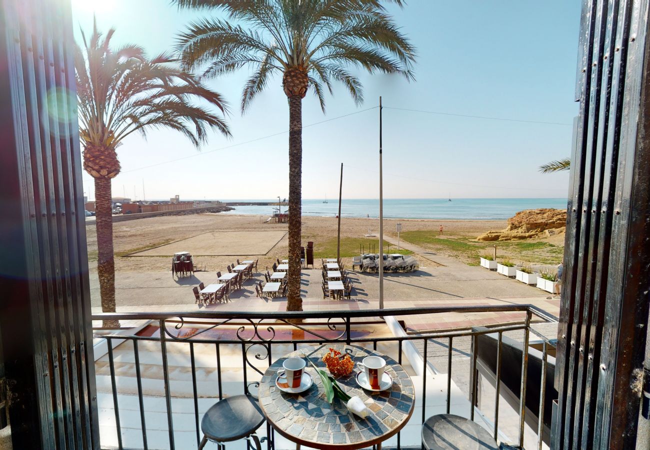Apartamento en El Campello - Romantic & Lovely Beachfront