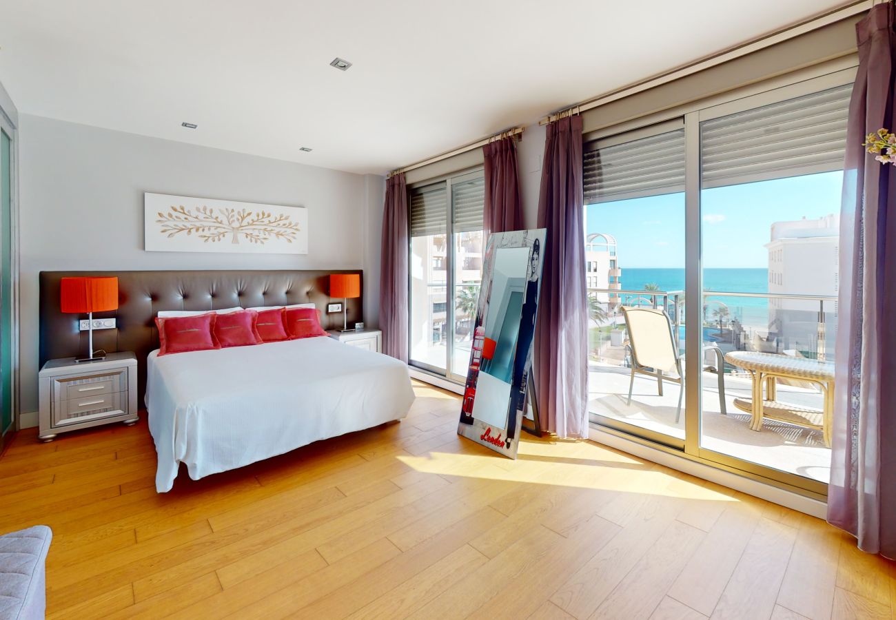 Apartamento en El Campello - Luxury Bright Penthouse & Sea