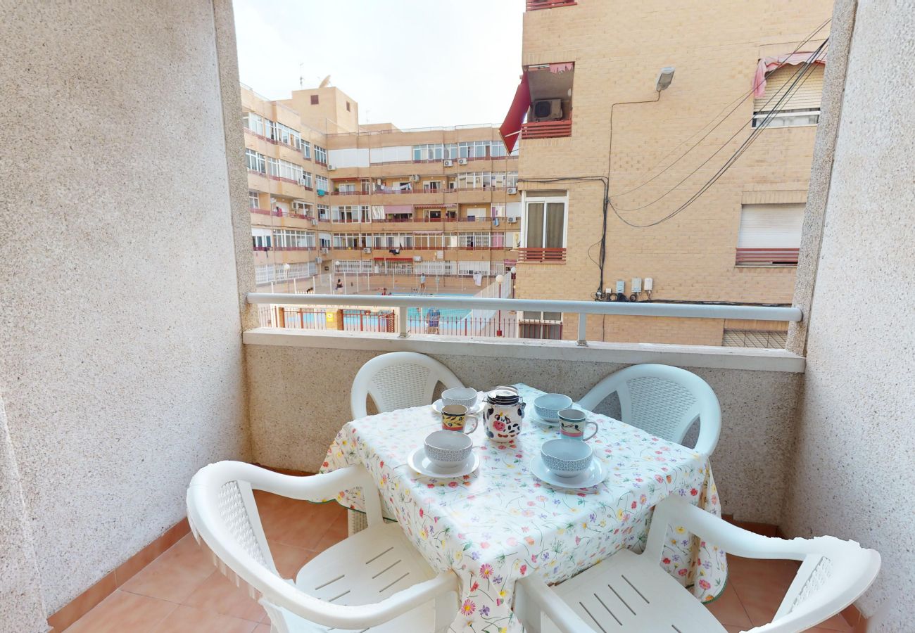 Apartamento en Torrevieja - Cozy & Nice Apartment