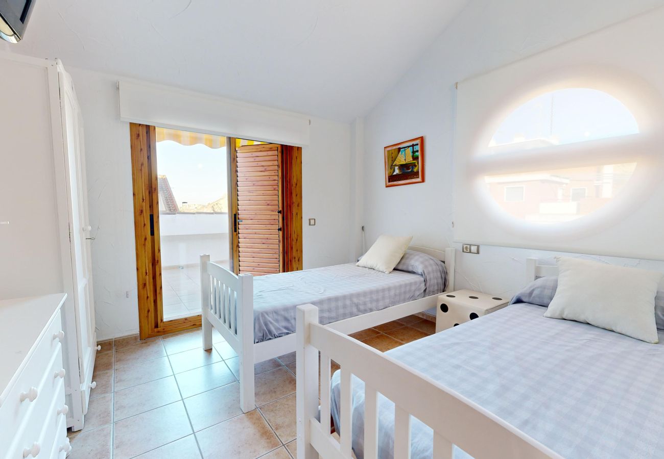 Apartamento en Santa Pola - Bright Apartment in Santa Pola Beach