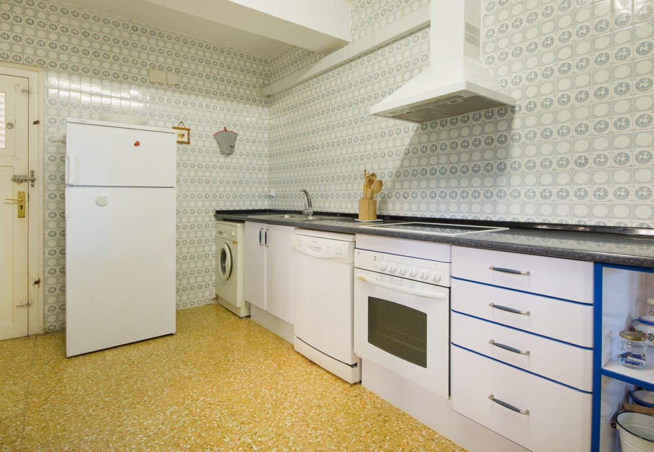 Villa in El Vendrell - R31 - CASA MONICA