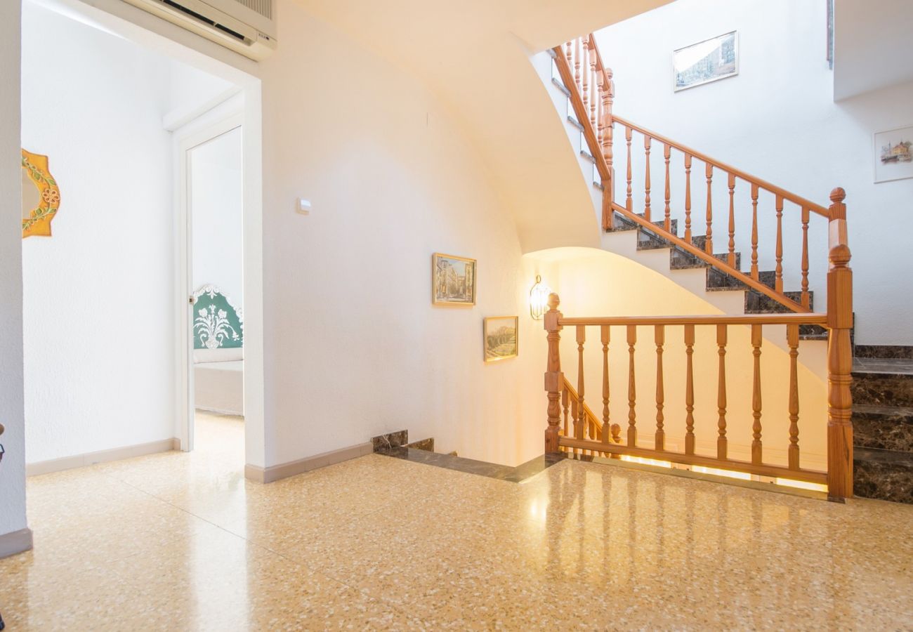 Villa in El Vendrell - R31 - CASA MONICA