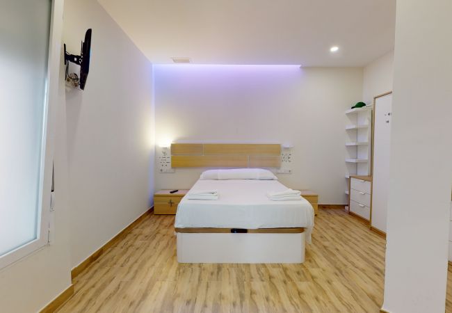 Apartment in Villajoyosa - Modern Cozy Design in Playa Paraiso