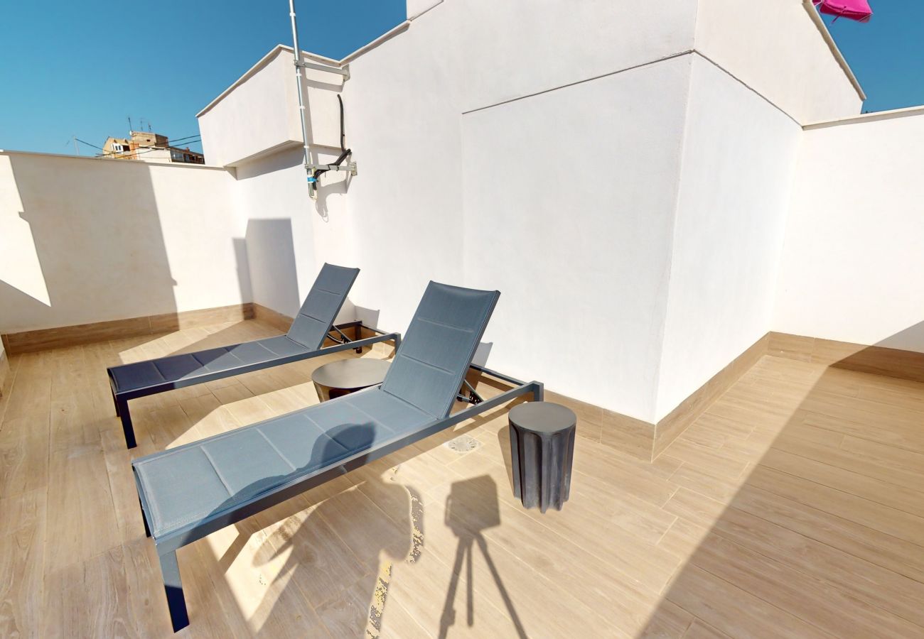 Apartment in Alicante / Alacant - Alicante Colorful Penthouse Center 5C