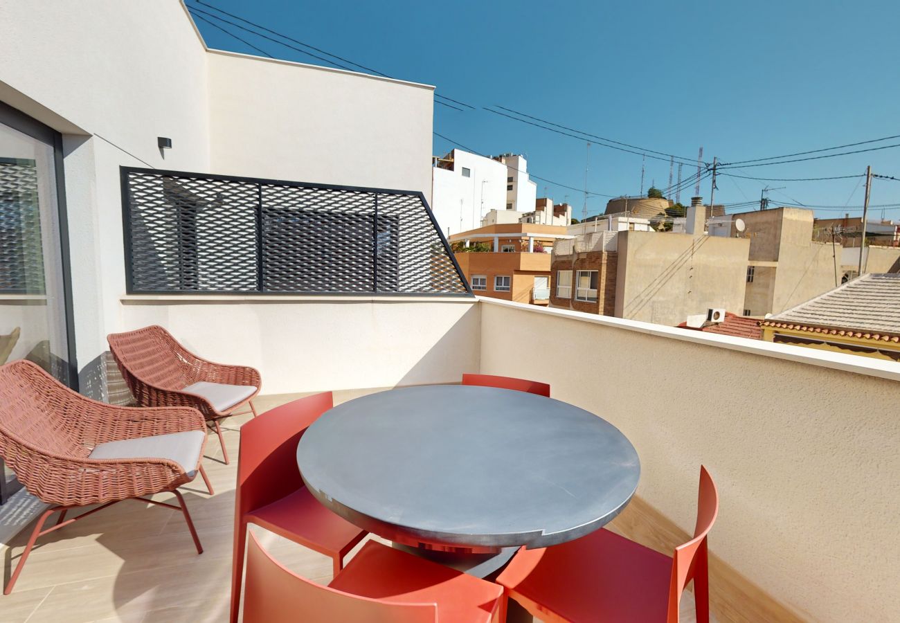 Apartment in Alicante / Alacant - Alicante Colorful Penthouse Center 5C