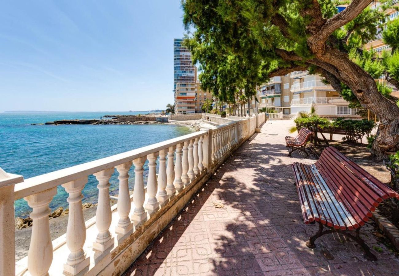 Apartment in Alicante / Alacant - Blue Bright Sea